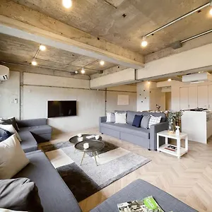 Bhotel Dai3himawari - Up To 10p 1 Min Peace Park, Wonderful Huge House , Hiroshima Japan