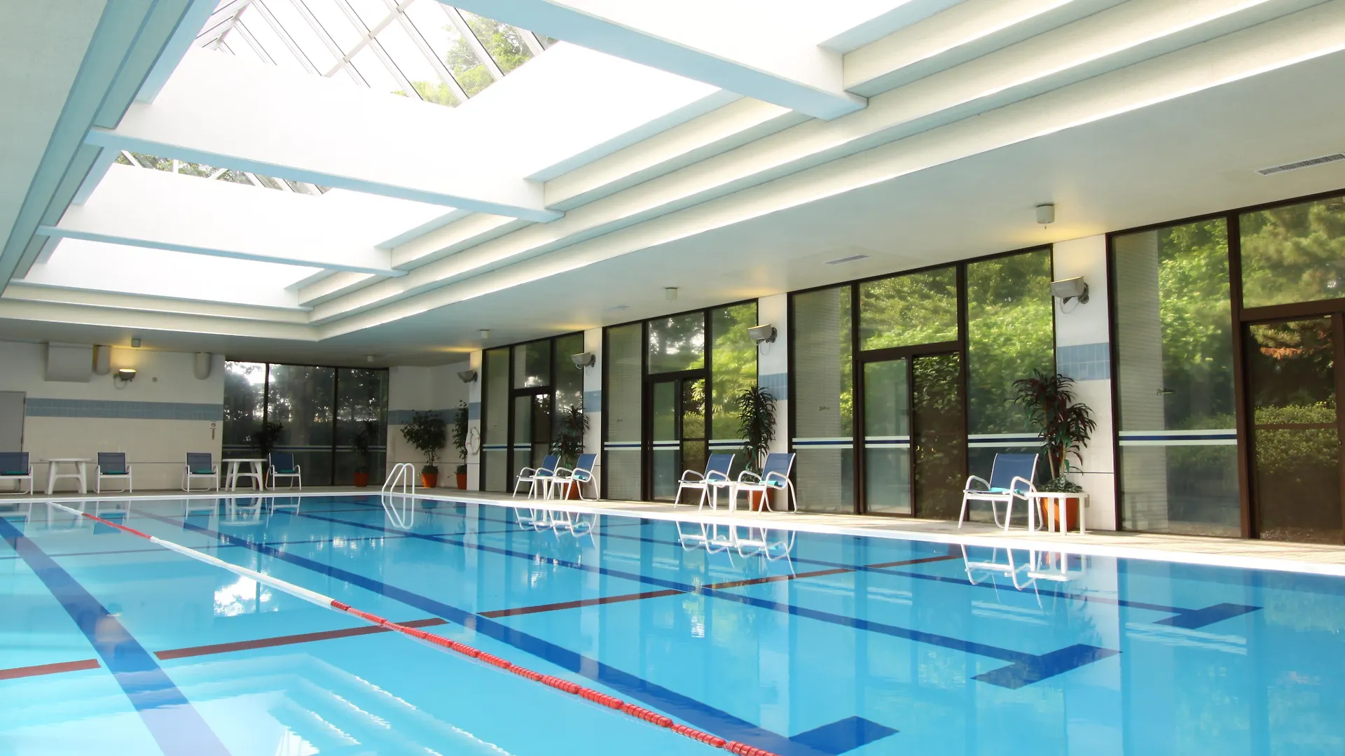 International Resort Hotel Yurakujo Narita