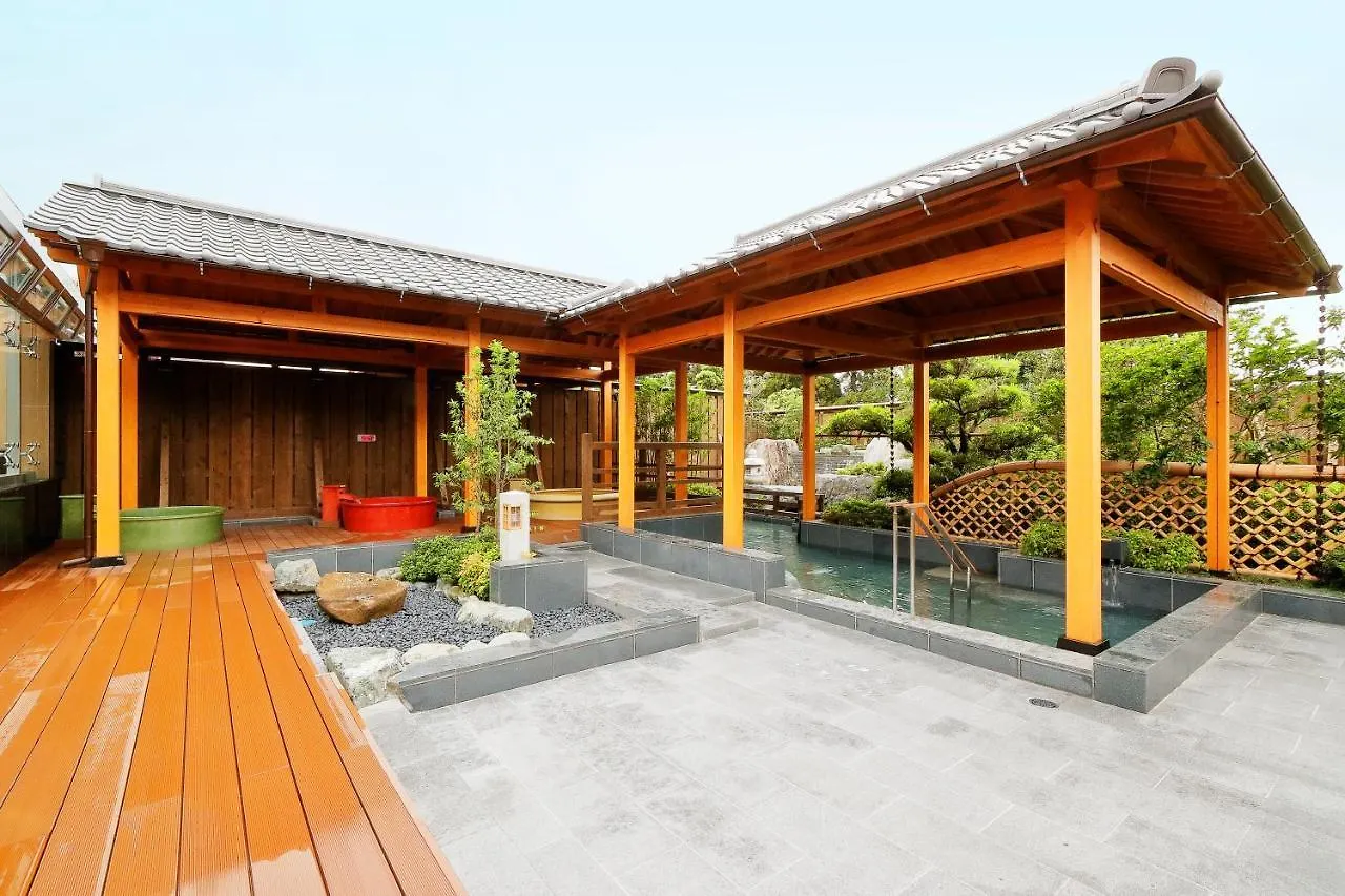 International Resort Hotel Yurakujo Narita 4*,  Japan