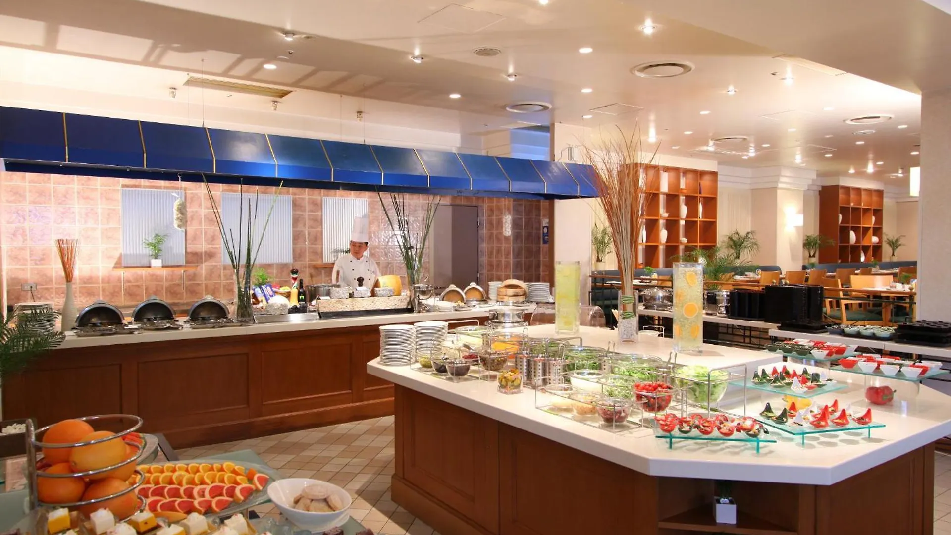 ****  International Resort Hotel Yurakujo Narita Japan