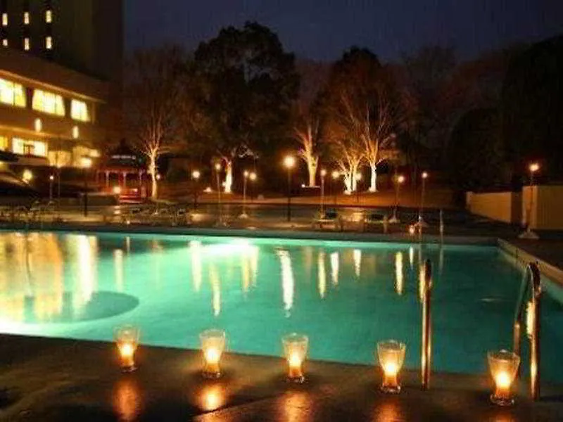 International Resort Hotel Yurakujo Narita